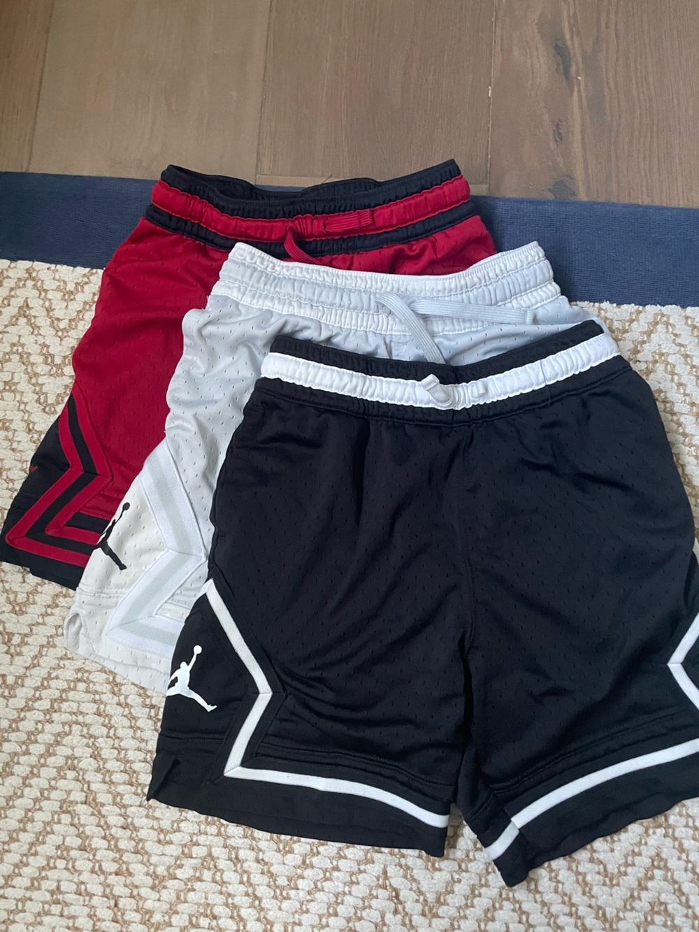 3-pack bundle air Jordan youth shorts, size small